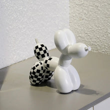 Load image into Gallery viewer, Balloon Dog Decorative Ornament
