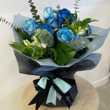 Load image into Gallery viewer, Texture Blue Roses
