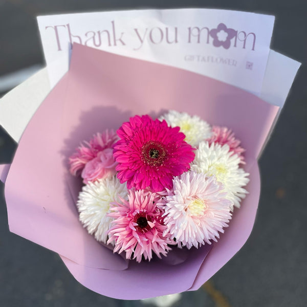 Thank you mum - PINK and White Bouquet