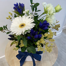 Load image into Gallery viewer, Mothers Day Special - Posies Box

