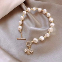 Load image into Gallery viewer, Bee Freshwater - Pearl Bracelet
