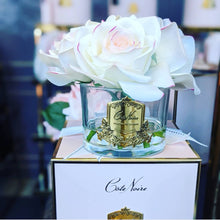 Load image into Gallery viewer, COTE NOIRE PERFUMED NATURAL TOUCH 5 ROSES - CLEAR - PINK BLUSH - PINK BOX - GMR88
