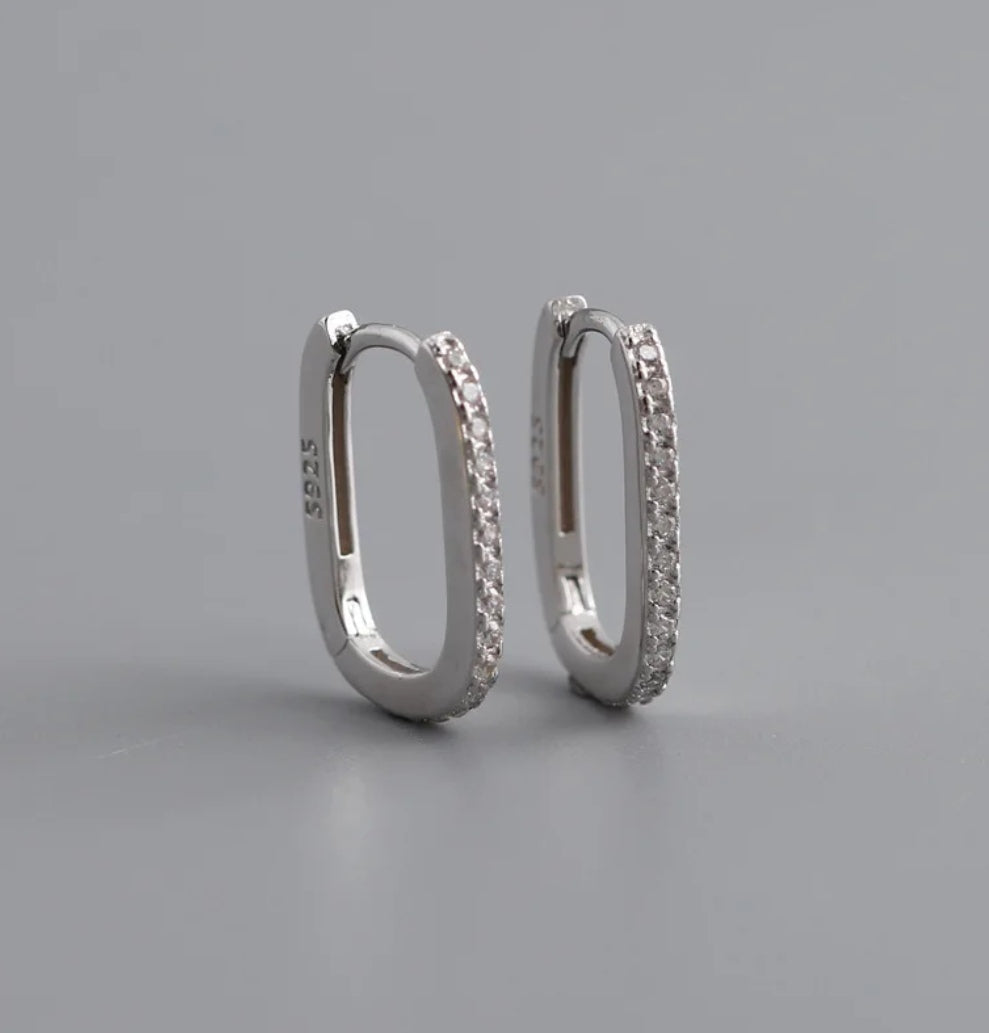Minimalist Class Earrings - Sterling Silver