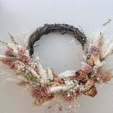 Load image into Gallery viewer, Natural Pinky Wreath
