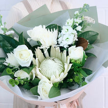 Load image into Gallery viewer, Elegant White And Green Bouquet
