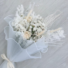 Load image into Gallery viewer, Lace White Bouquet
