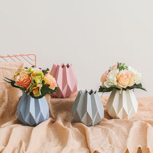 Load image into Gallery viewer, Nordic Macaron Vase
