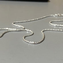 Load image into Gallery viewer, Silver Glittering Necklace
