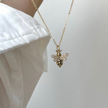 Load image into Gallery viewer, Bee With You - Necklace
